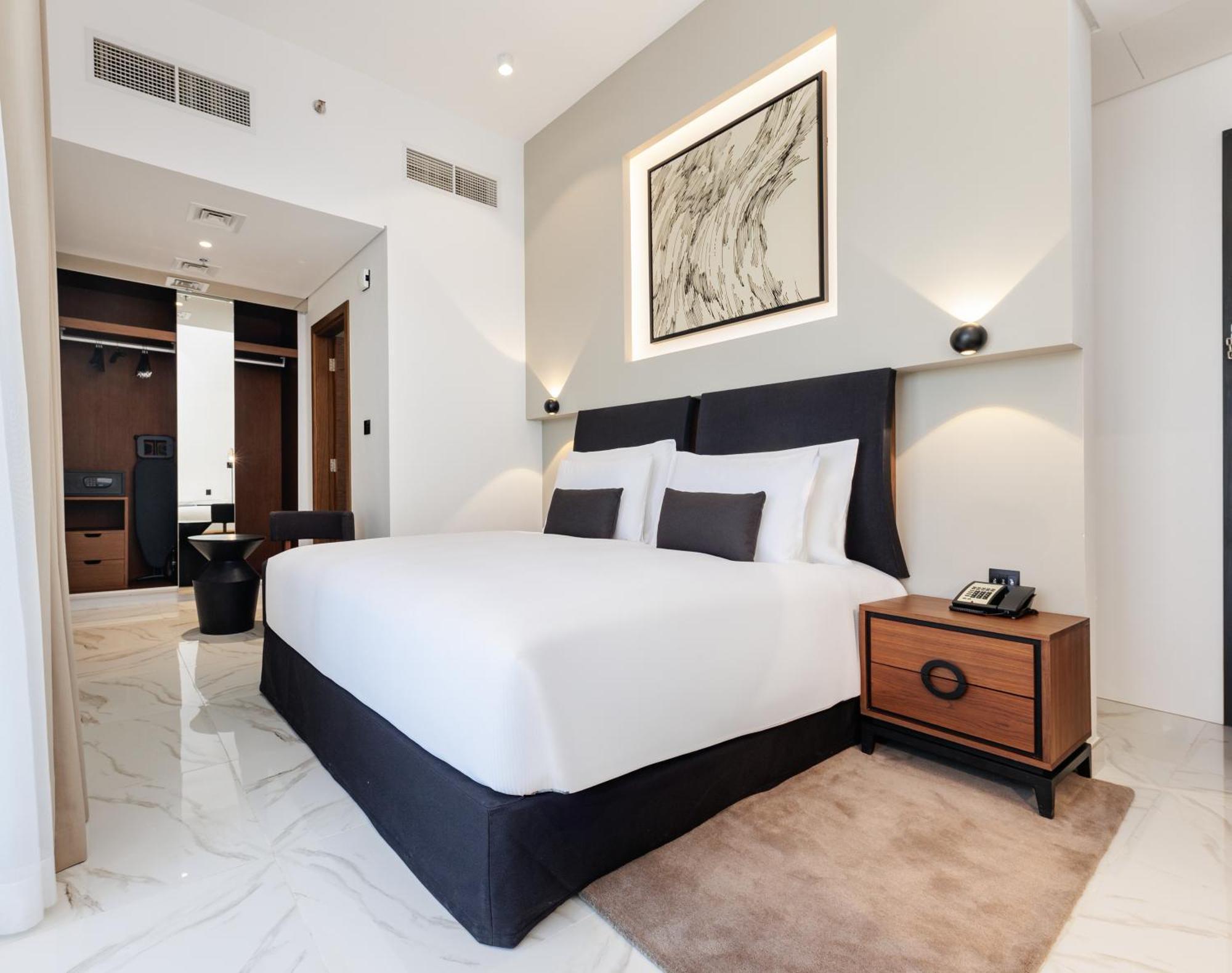 Hotel Avalon Dubai Jumeirah Village Circle Hotel 3*